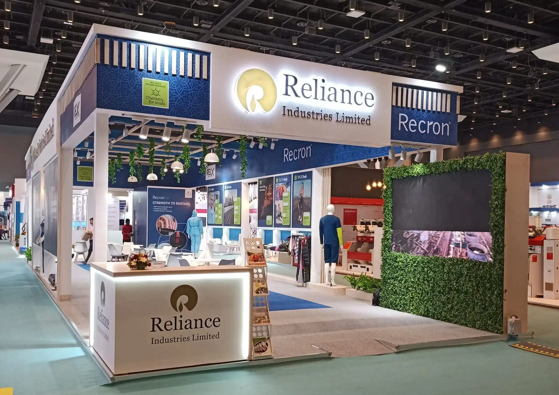 Green spaces in exhibition booths
