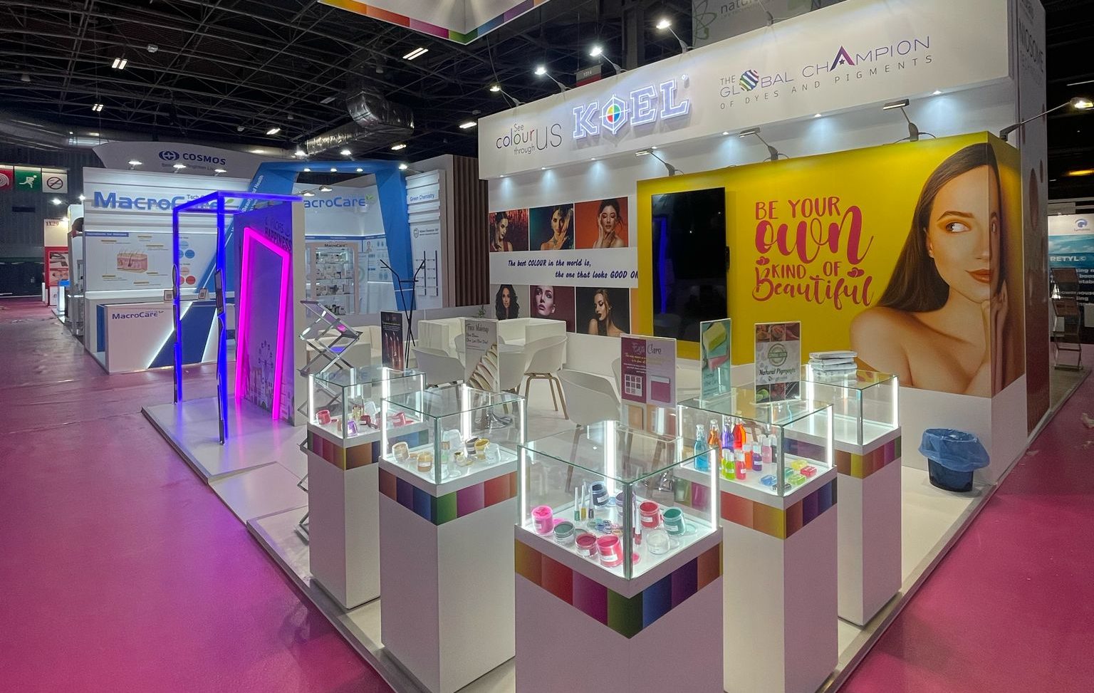 Booth Builder at Incosmetics, Paris