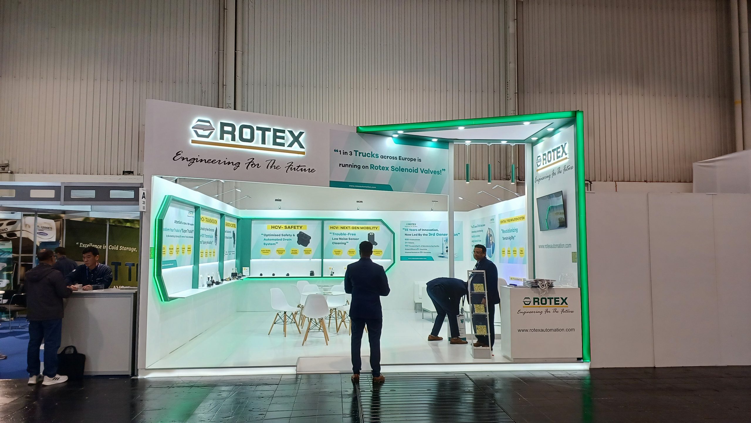 About Design Desk Visual