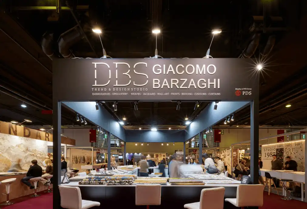 How To Ace The Minimalist Exhibition Design Trend