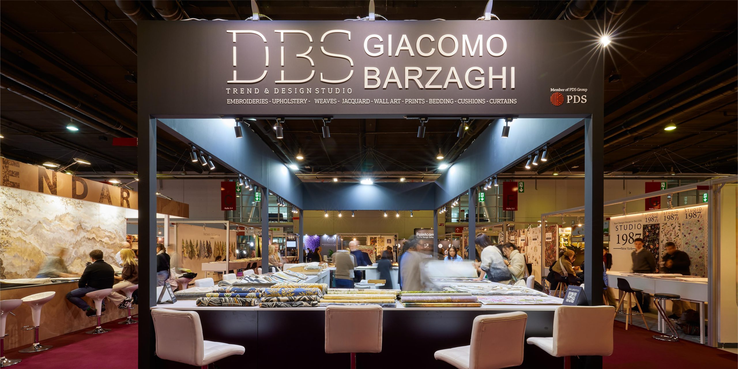 Modular Exhibition Stand Builder in Germany - Design Desk