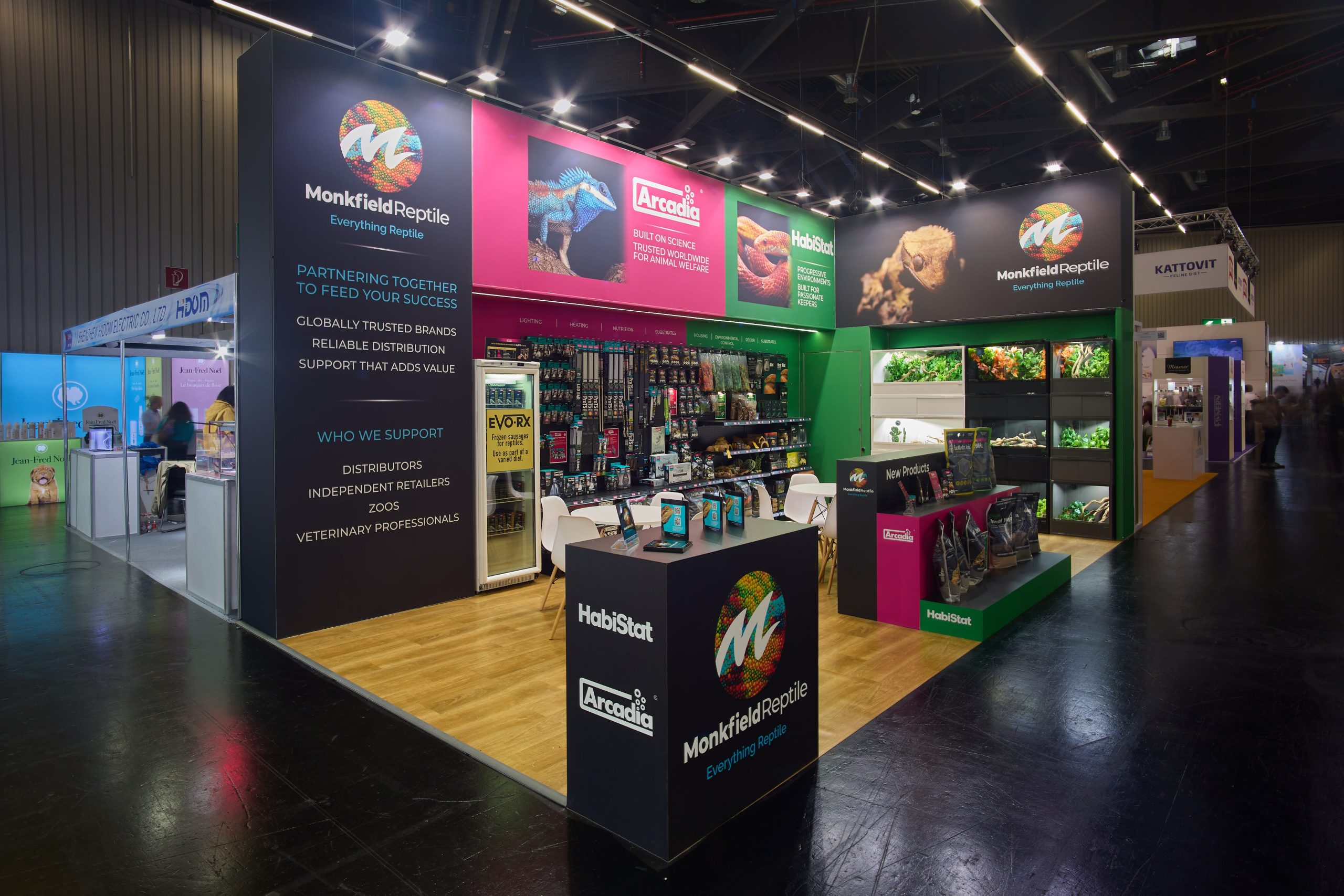 Monkfield at Interzoo